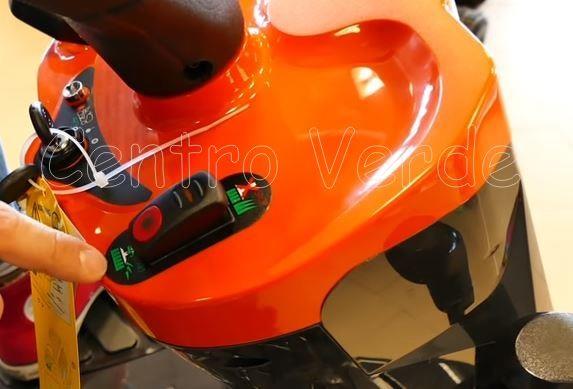 Trattorino Rider Mistral 72/12,5 K H Oleo-Mac Idrostatico con Piatto da 72 cm